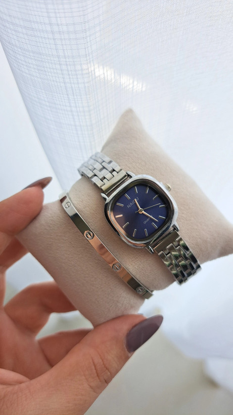 ساعت نایدو صفحه سورمه ای